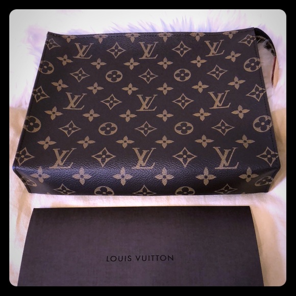 Louis Vuitton Handbags - Rare Toiletry 26